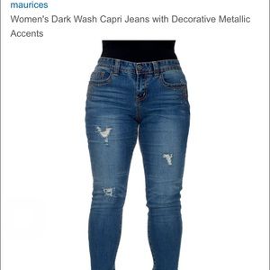 Women's Maurices Capri jeans feature a dark wash