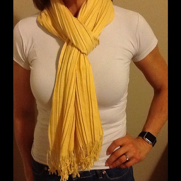 Scarf - Picture 1 of 1