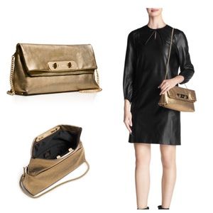 🌸 New Coach Swagger Metallic Leather Clutch 🌸