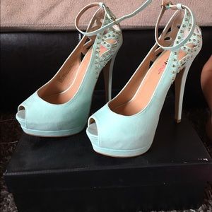 Just Fab Naples Color:Mint Size 7.5