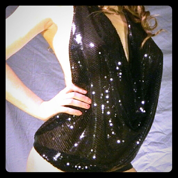 Sparkle Sequin Drape Top in Black One size most