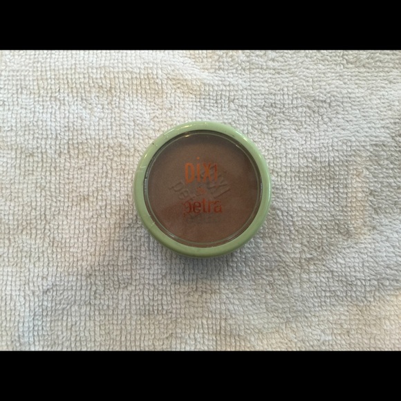 Pixi by Petra Beauty Bronzer in Summertime