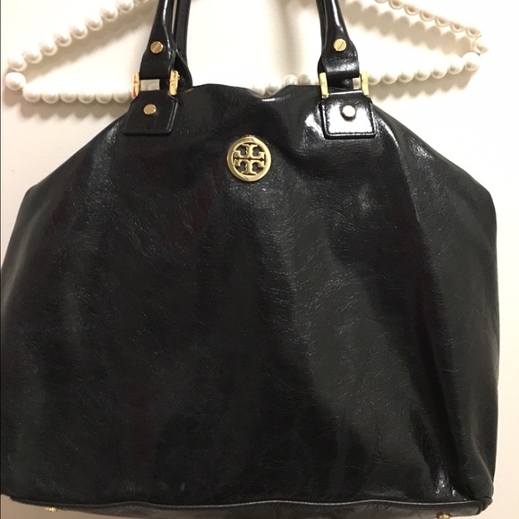Tory Burch Handbags - Tory Burch side bag !