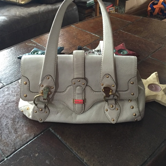 MICHAEL Michael Kors Handbags - Beige Michael Kors purse super cute