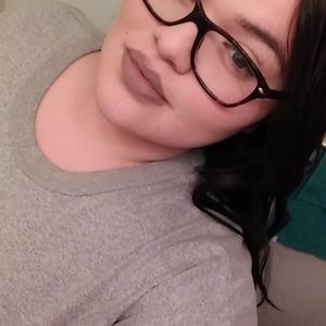 Meet your Posher, Evelyn