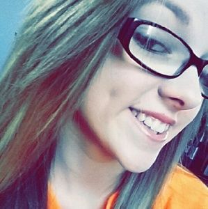 Meet your Posher, Marissa