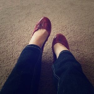 Super cute Lucky brand elastic flat