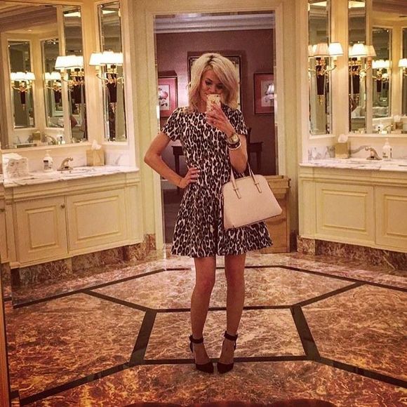 Meet your Posher, Emily - Picture 1 of 1