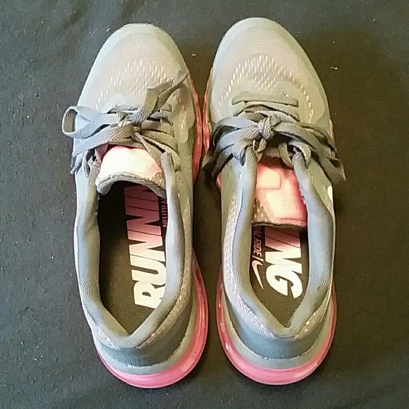 Nike Air - Picture 2 of 3
