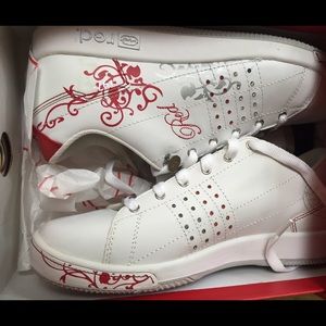 Ecko red sneakers