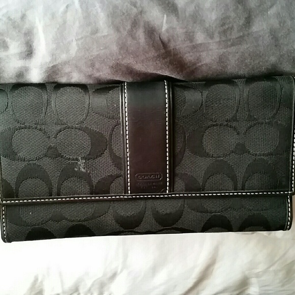 Coach wallet