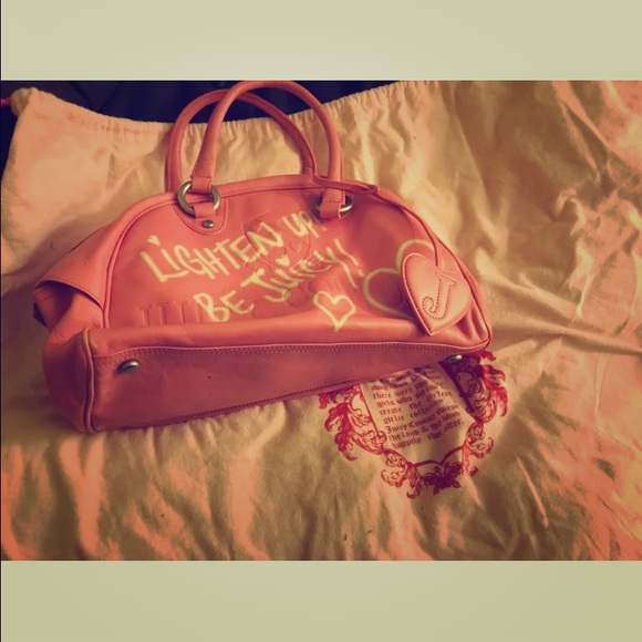 Lovely pink Juicy Couture leather bowling bag!