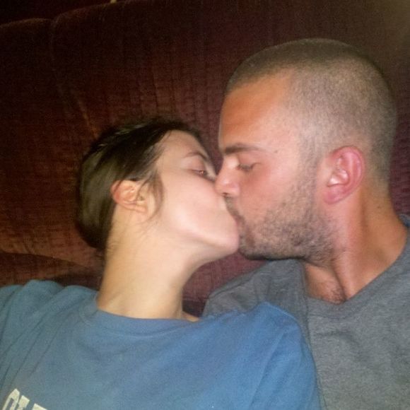 Meet your Posher, Elizabeth - Picture 1 of 1