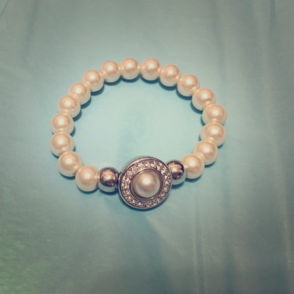 Pearl bracelet - Picture 1 of 4