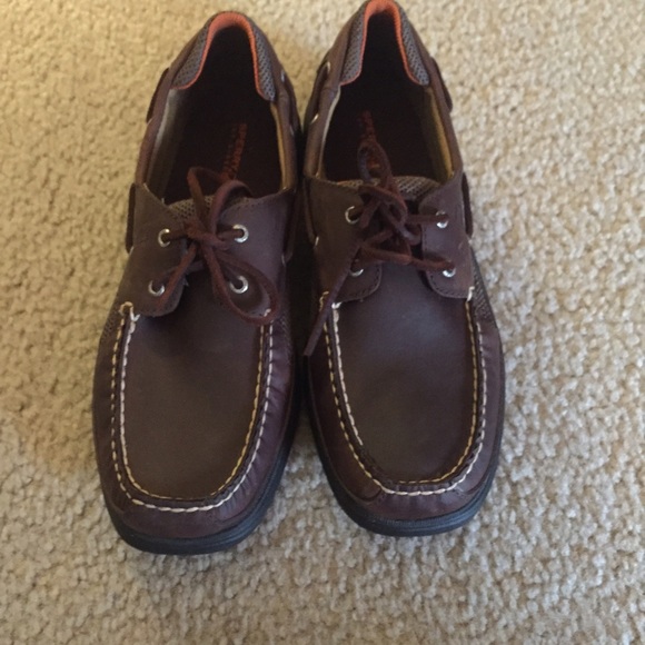 Boys sperry shoe