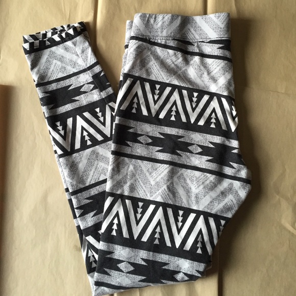 American Eagle Outfitters Pants - AE Hi Rise legging!