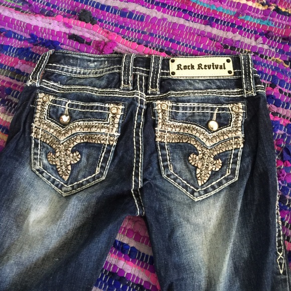 Like new rock revival!! - Picture 1 of 3