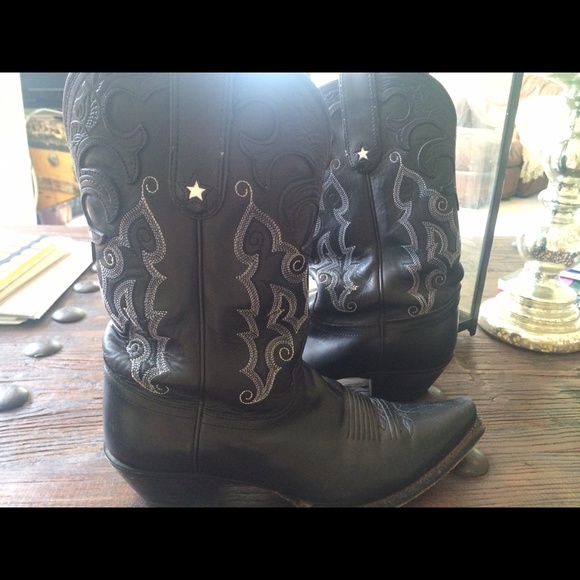 Tony lama cowboy boots