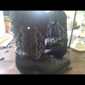 Tony lama cowboy boots