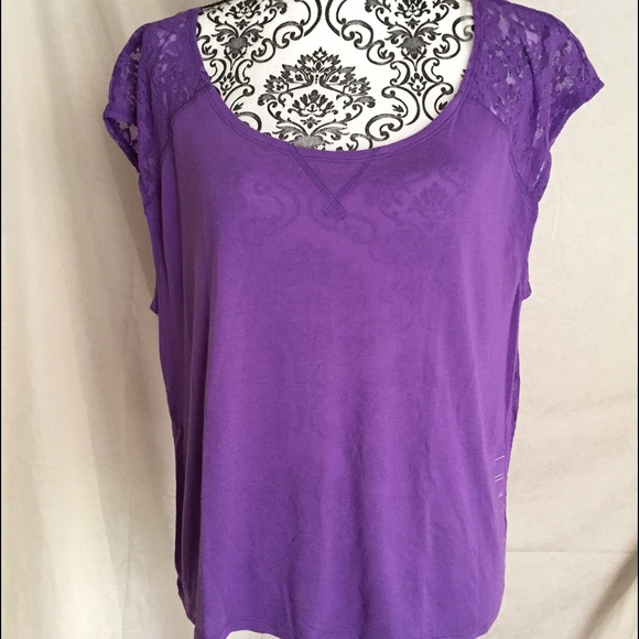 PINK Victoria's Secret Tops - 🌸👚👚 Lace Back Top👚👚🌸