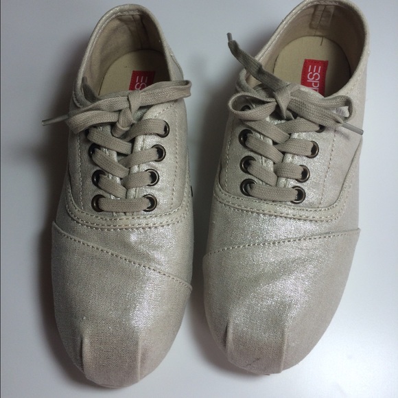 ESPRIT Shoes - Esprit Metallic Tan Lace Up Flat NWOT