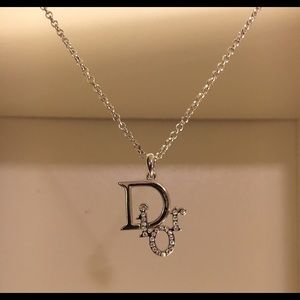 Silver and Rhinestone necklace