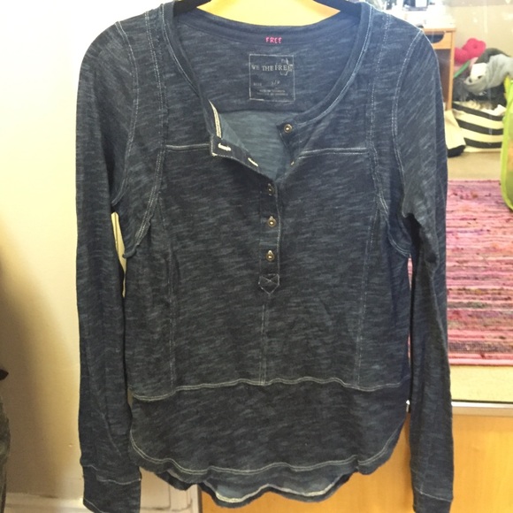 Long sleeved blue Henley