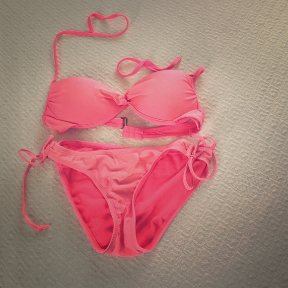 Xhilaration Bathing suit