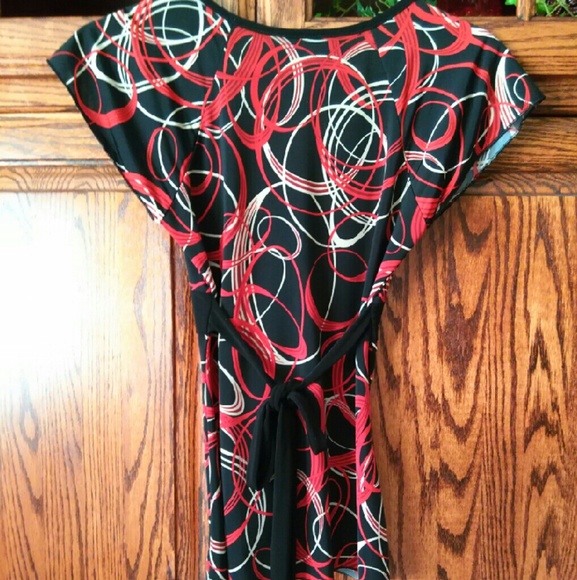 Donating 6/5 Silky Blouse - Picture 2 of 2