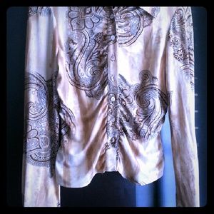 Women shirt size M