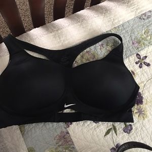 Nike size 38D sports bra