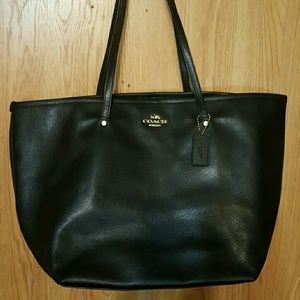 Coach tote