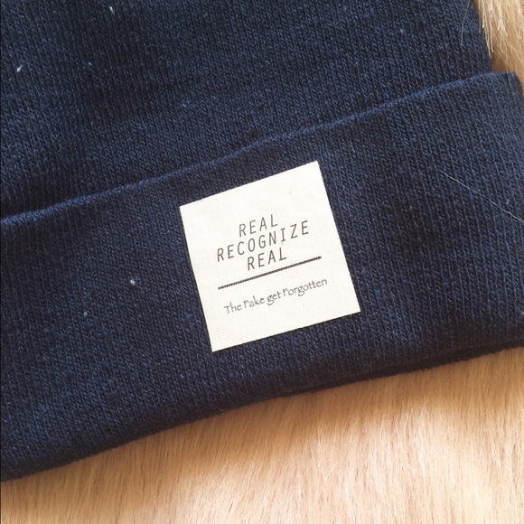 DOPE original beanies - navy ONLY 1 LEFT - Picture 2 of 4