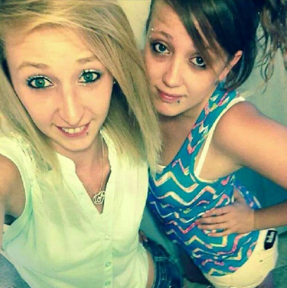 Meet your Posher, Britany