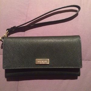 FLASH SALE Kate Spade Wristlet with iPhone holder