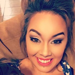 Meet your Posher, Victoria