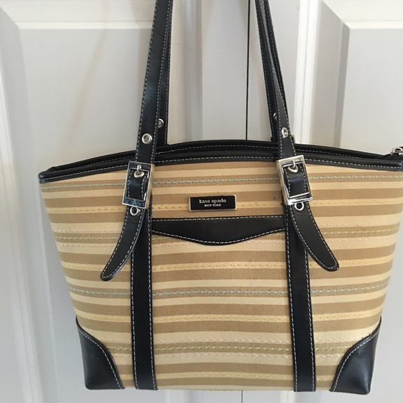 Adorable Kate Spade purse