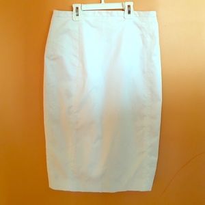 🎉SALE🎉Express White PencilSkirt (IN BLK AS WELL)