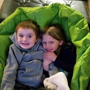 Meet your Posher, Danielle