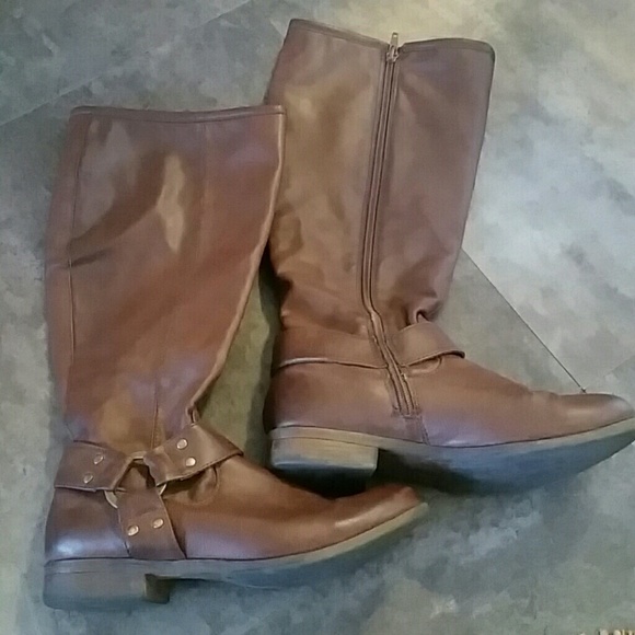 Brown Calf-Length Boots