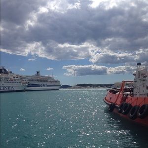 Meet your Posher, Sinead