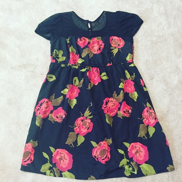 Forever 21 Dresses & Skirts - NWOT Floral Babydoll Dress