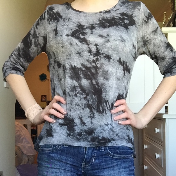 Grey and black tie die boho shirt