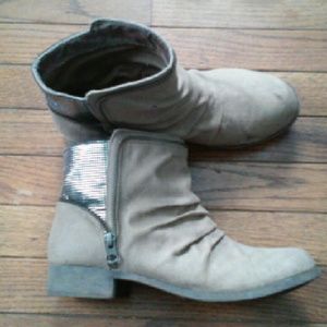 Maurices ankle boot