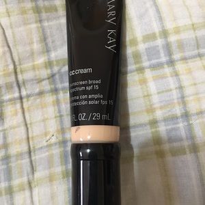 Mary Kay cc cream