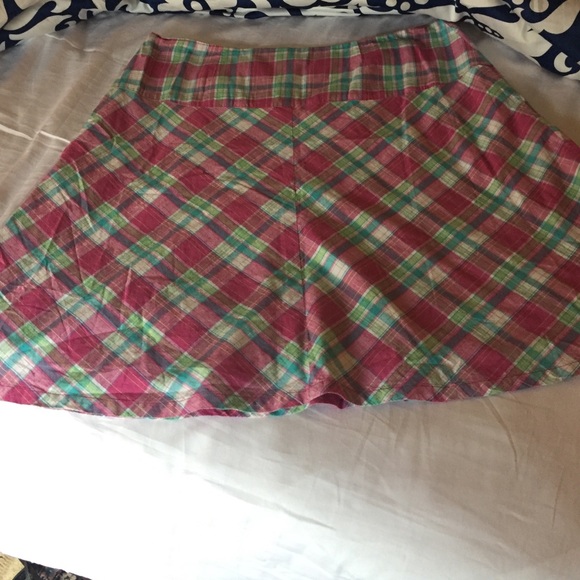 IZOD plaid skirt.