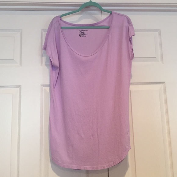 American Eagle Outfitters Tops - Lavender Comfy tee from American Eagle!