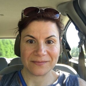 Meet your Posher, Stacy