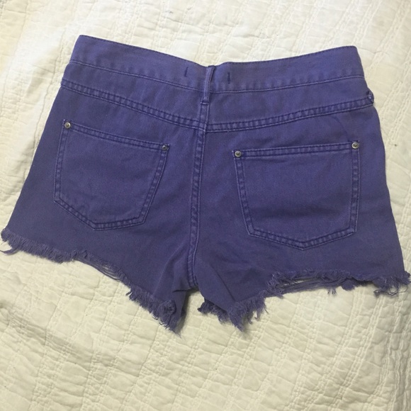 NWOT Free People Shorts! Purple/distressed sz 25 - Picture 3 of 4