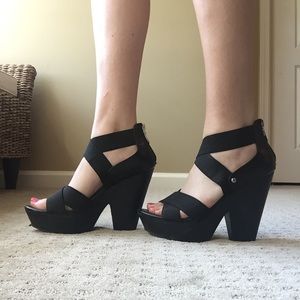 Black chunky heels by Guess